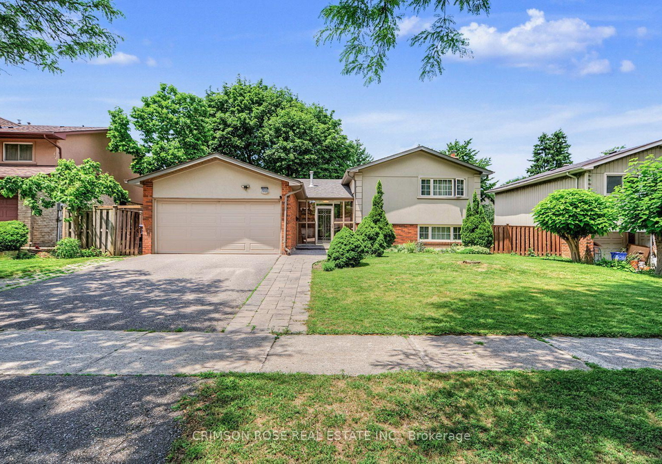 7018-cadiz-crescent-mississauga-ontario-w13551950