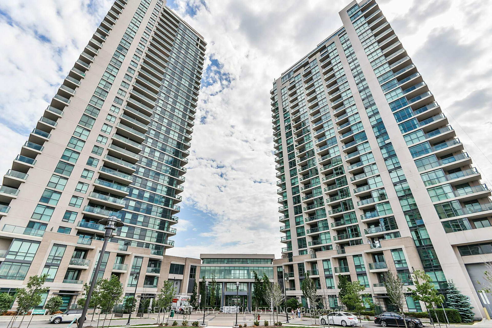 235-sherway-gardens-road-toronto-etobicoke-ontario-w13552008