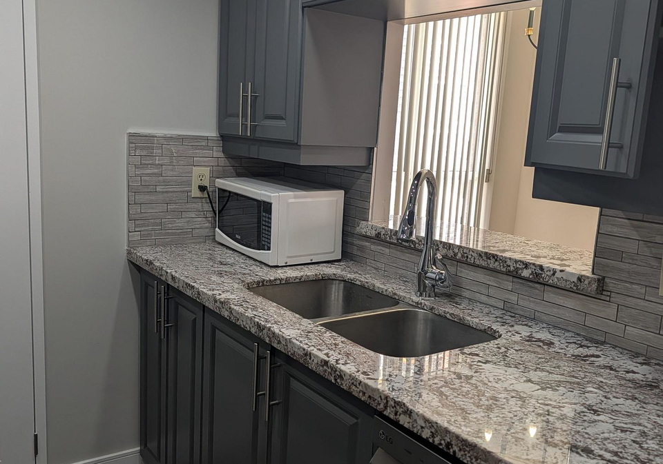 265-enfield-place-mississauga-ontario-w13552050