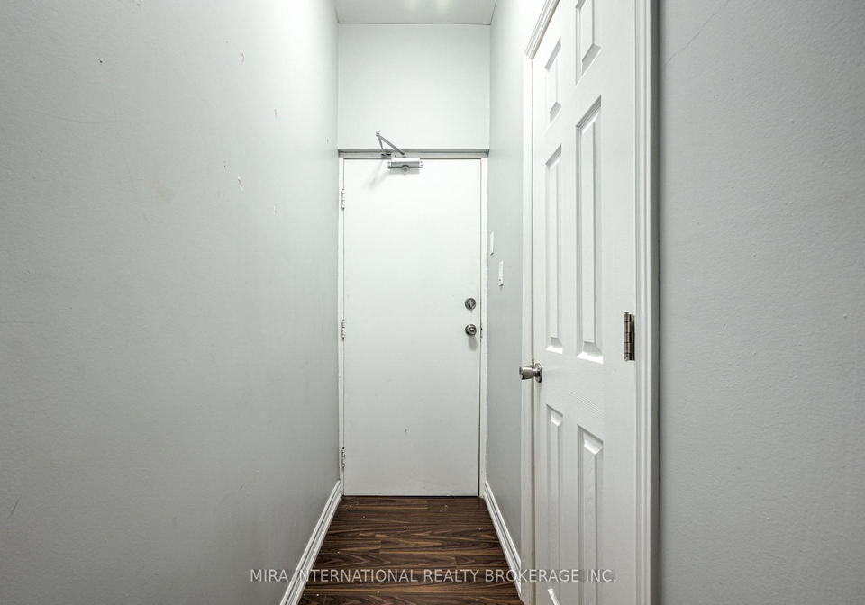 70-melbourne-avenue-toronto-toronto-ontario-w13552138