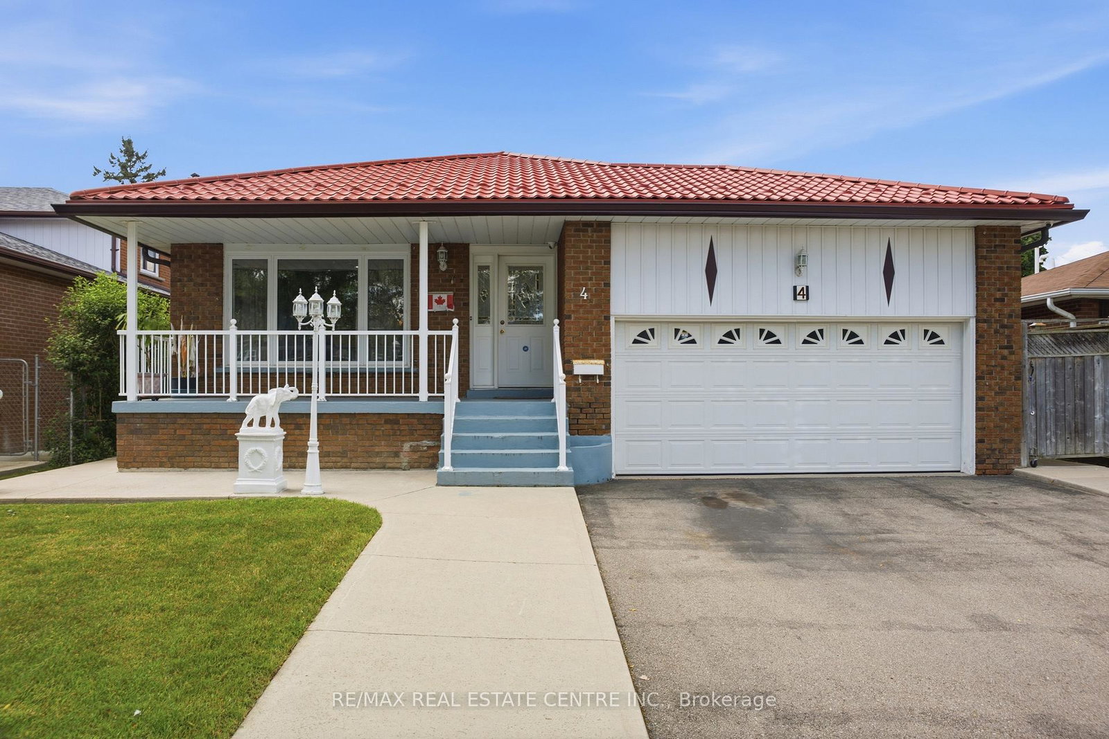 4-manorcrest-street-brampton-ontario-w13552140