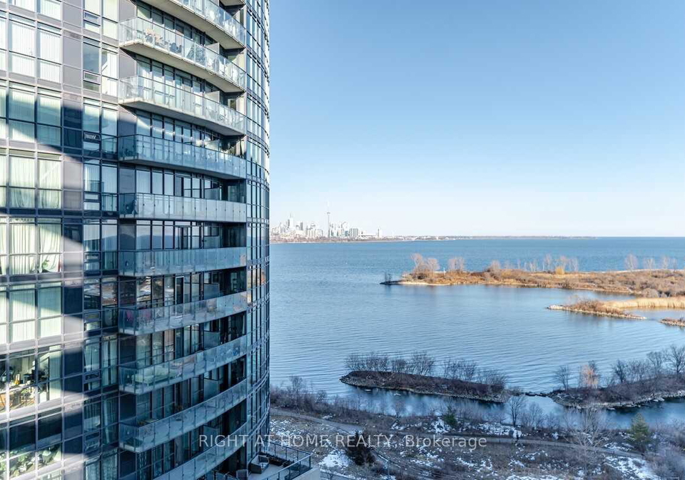 65-annie-craig-drive-toronto-etobicoke-ontario-w13552228