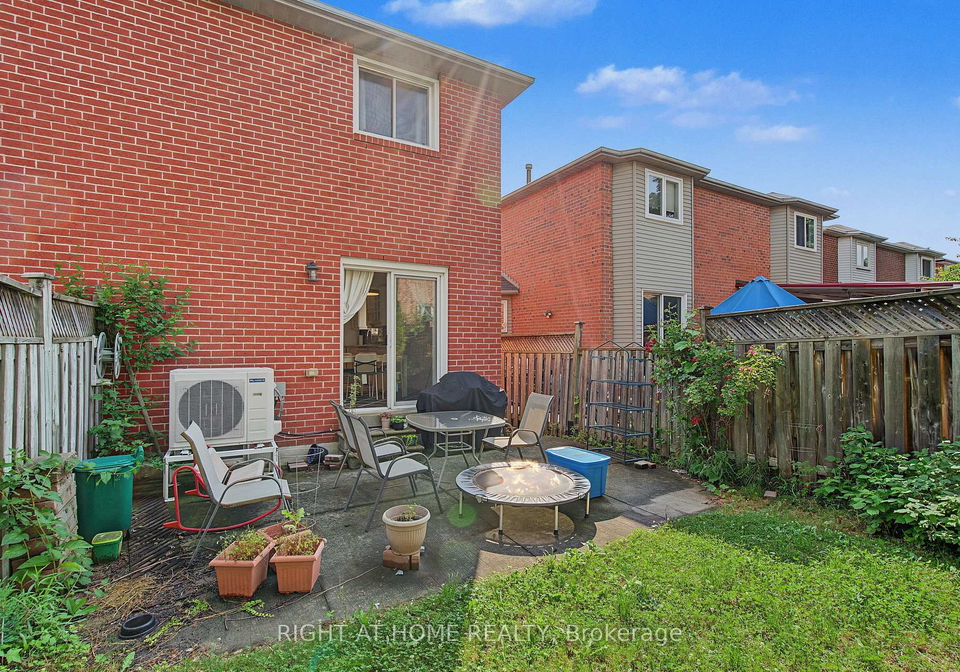 5531-whistler-crescent-mississauga-ontario-w13552296