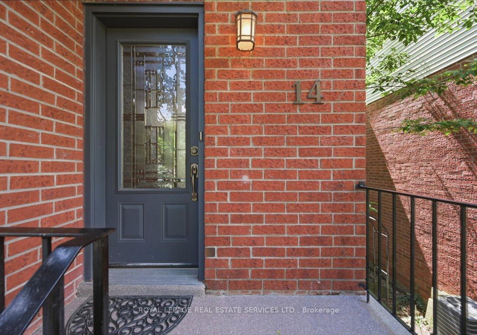 14-normandy-place-oakville-ontario-w13552488