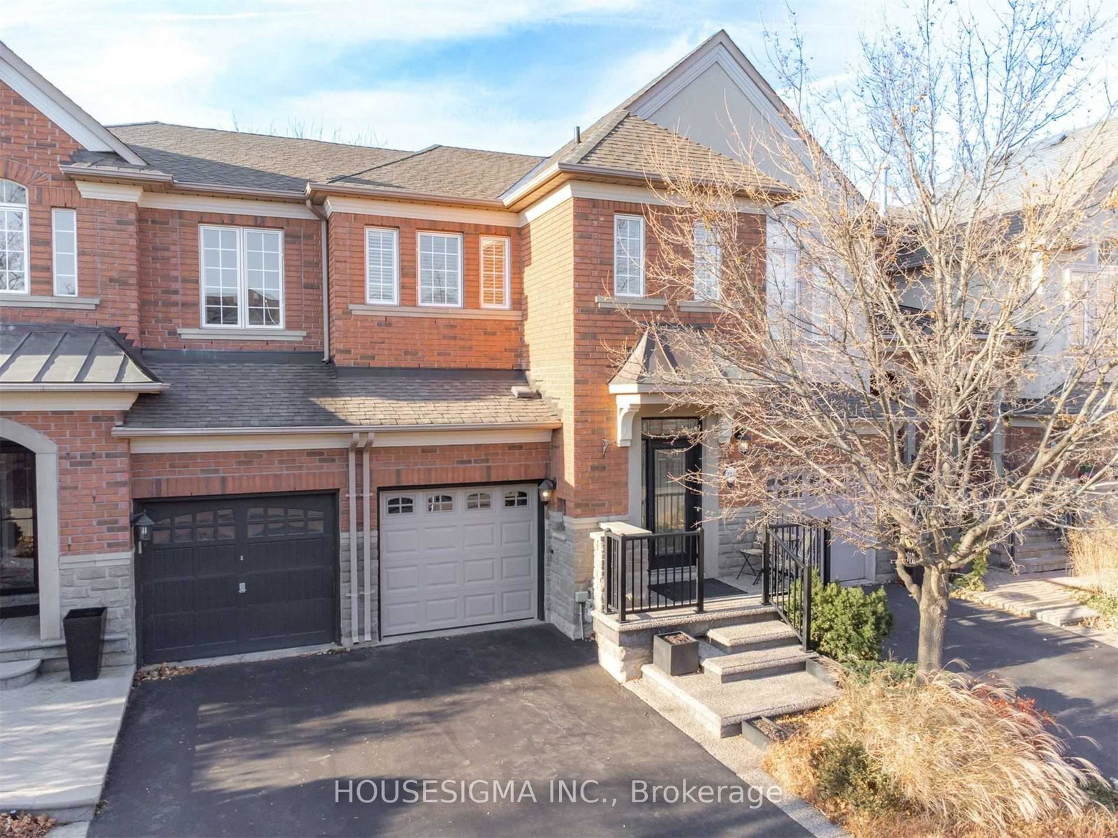 244-tawny-crescent-oakville-ontario-w13552546