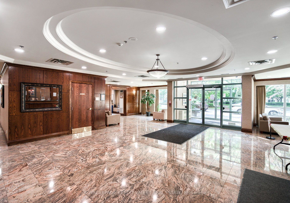 9-michael-power-place-toronto-etobicoke-ontario-w13552618