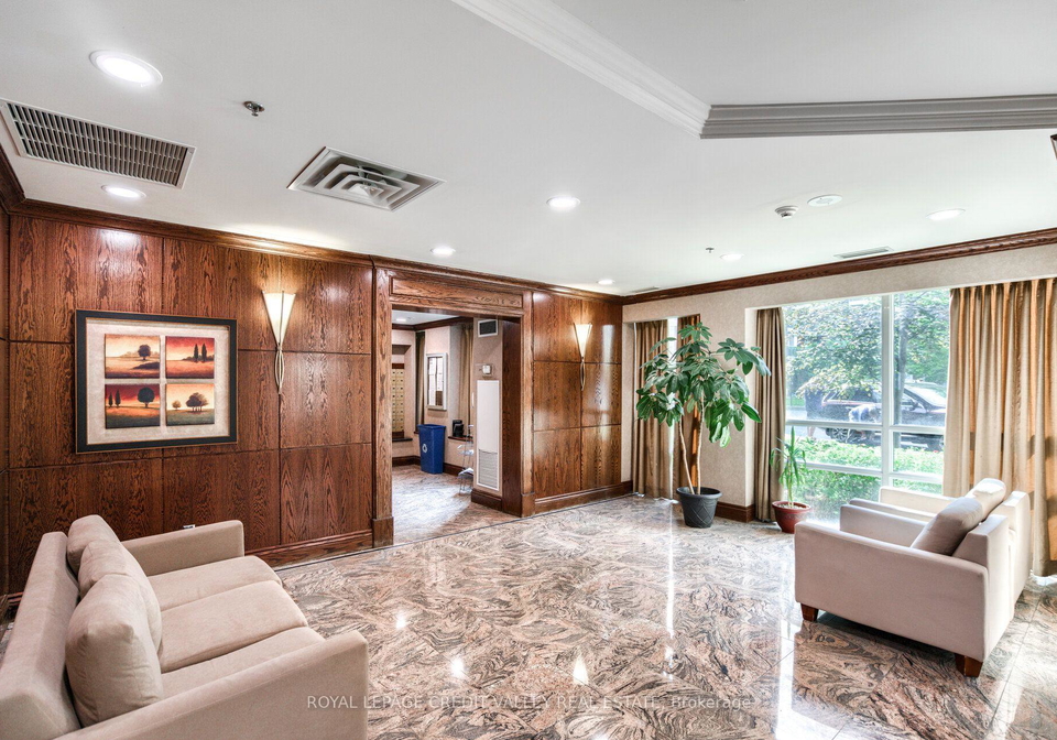 9-michael-power-place-toronto-etobicoke-ontario-w13552618