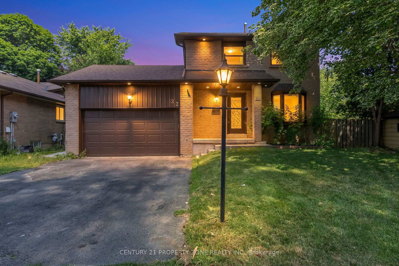 32-archibald-street-brampton-ontario-w13552738