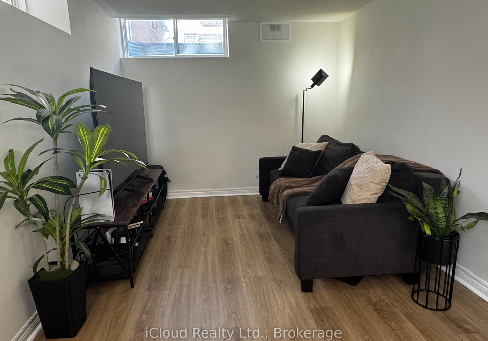 3925-lodi-road-n-burlington-ontario-w13552774