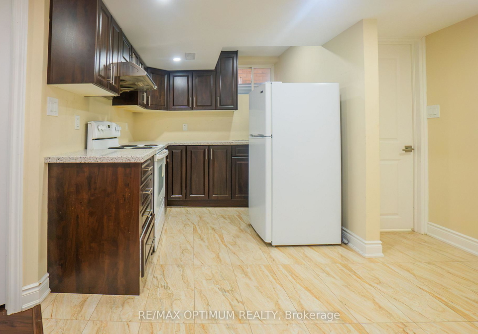 9-fenchurch-drive-brampton-ontario-w13552898
