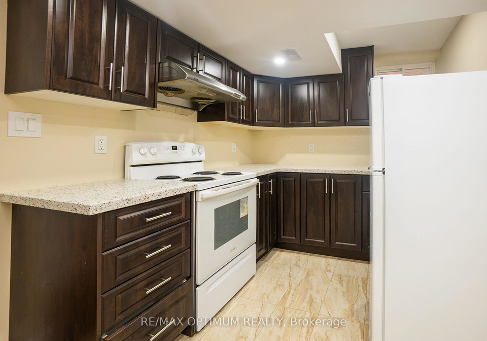 9-fenchurch-drive-brampton-ontario-w13552898