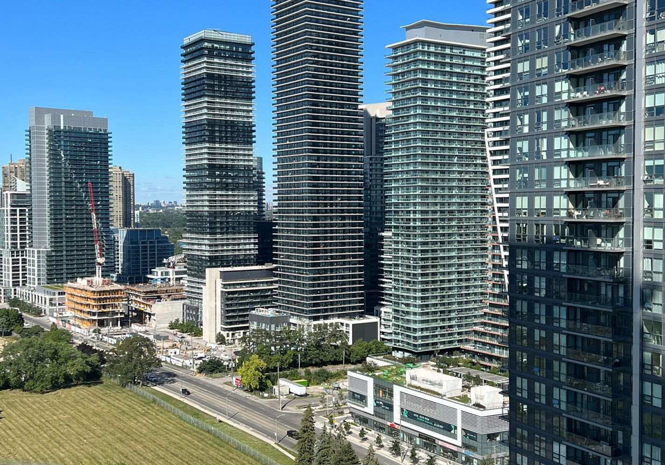 2220-lake-shore-boulevard-w-toronto-etobicoke-ontario-w13553080