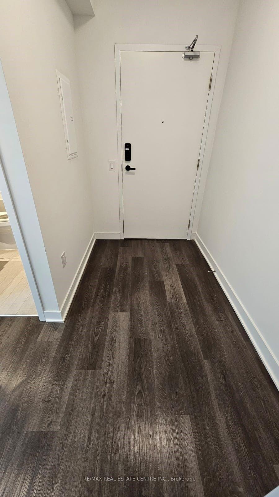 3900-confederation-parkway-mississauga-ontario-w13553176