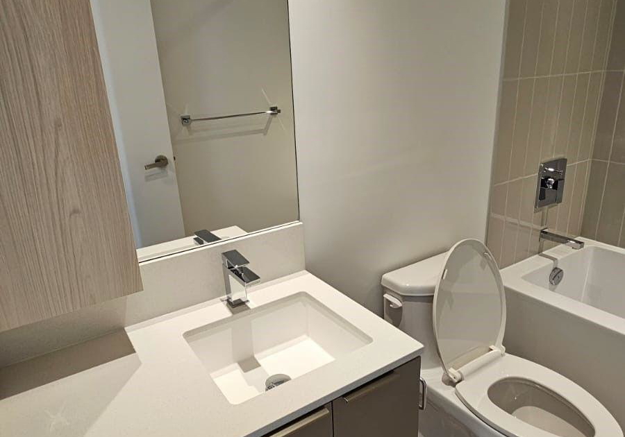 3900-confederation-parkway-mississauga-ontario-w13553176