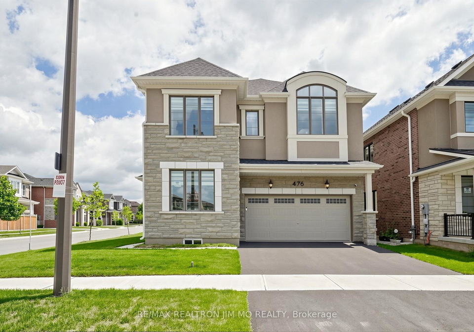 476-kennedy-circle-w-milton-ontario-w13553284