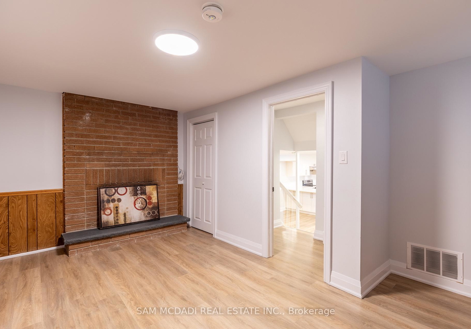 4043-pavillion-court-mississauga-ontario-w13553334