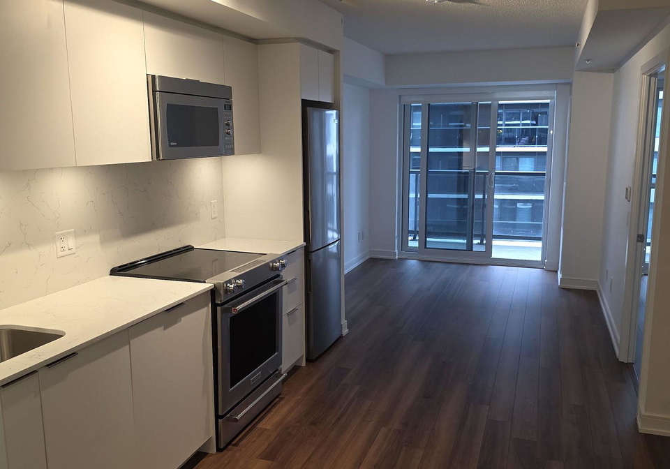 30-samuel-wood-way-toronto-etobicoke-ontario-w13553378