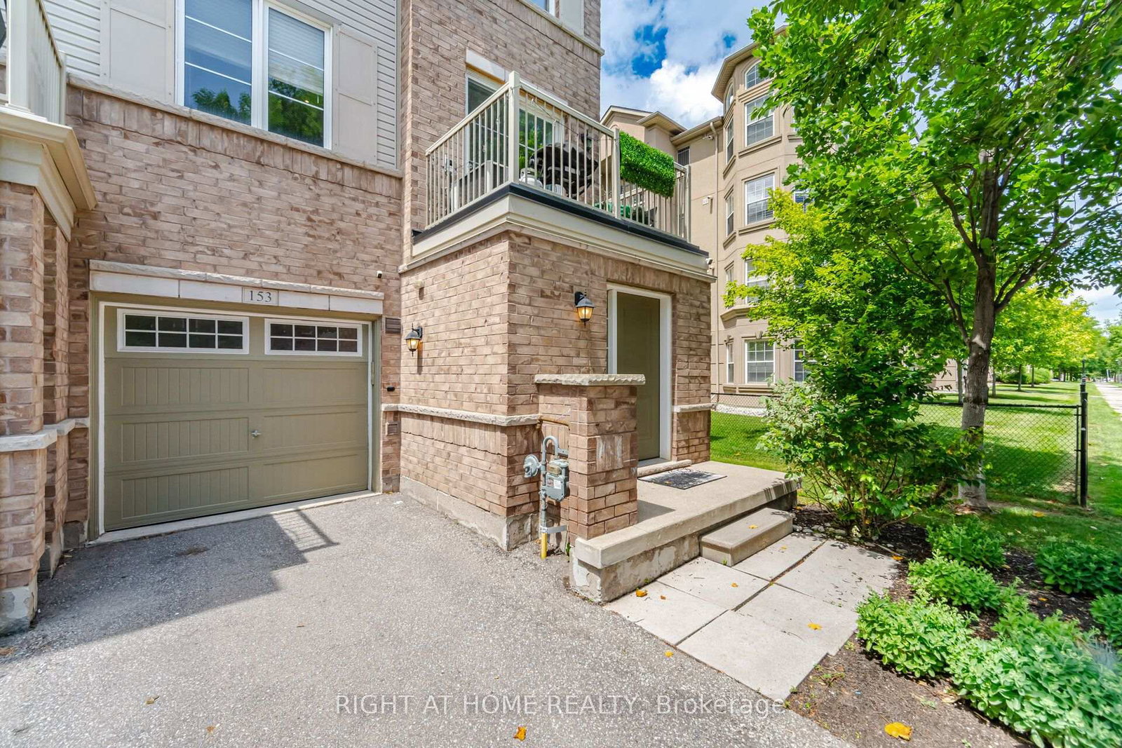 165-hampshire-way-s-milton-ontario-w13553550