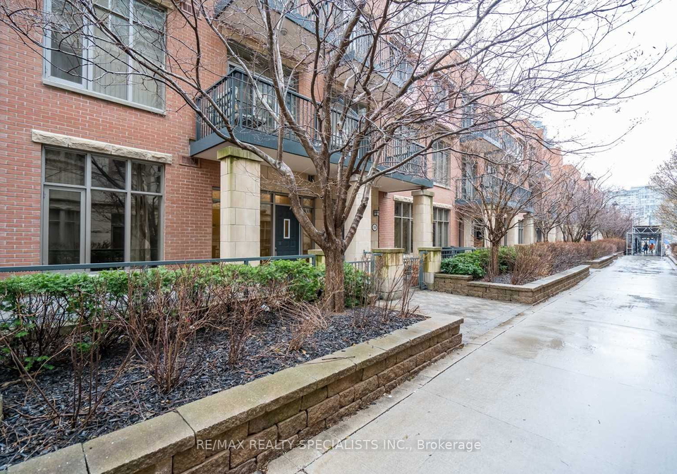 330-princess-royal-drive-mississauga-ontario-w13553692