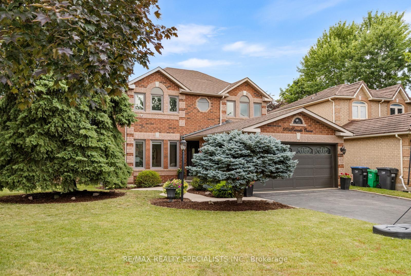 3879-periwinkle-crescent-mississauga-ontario-w13553778