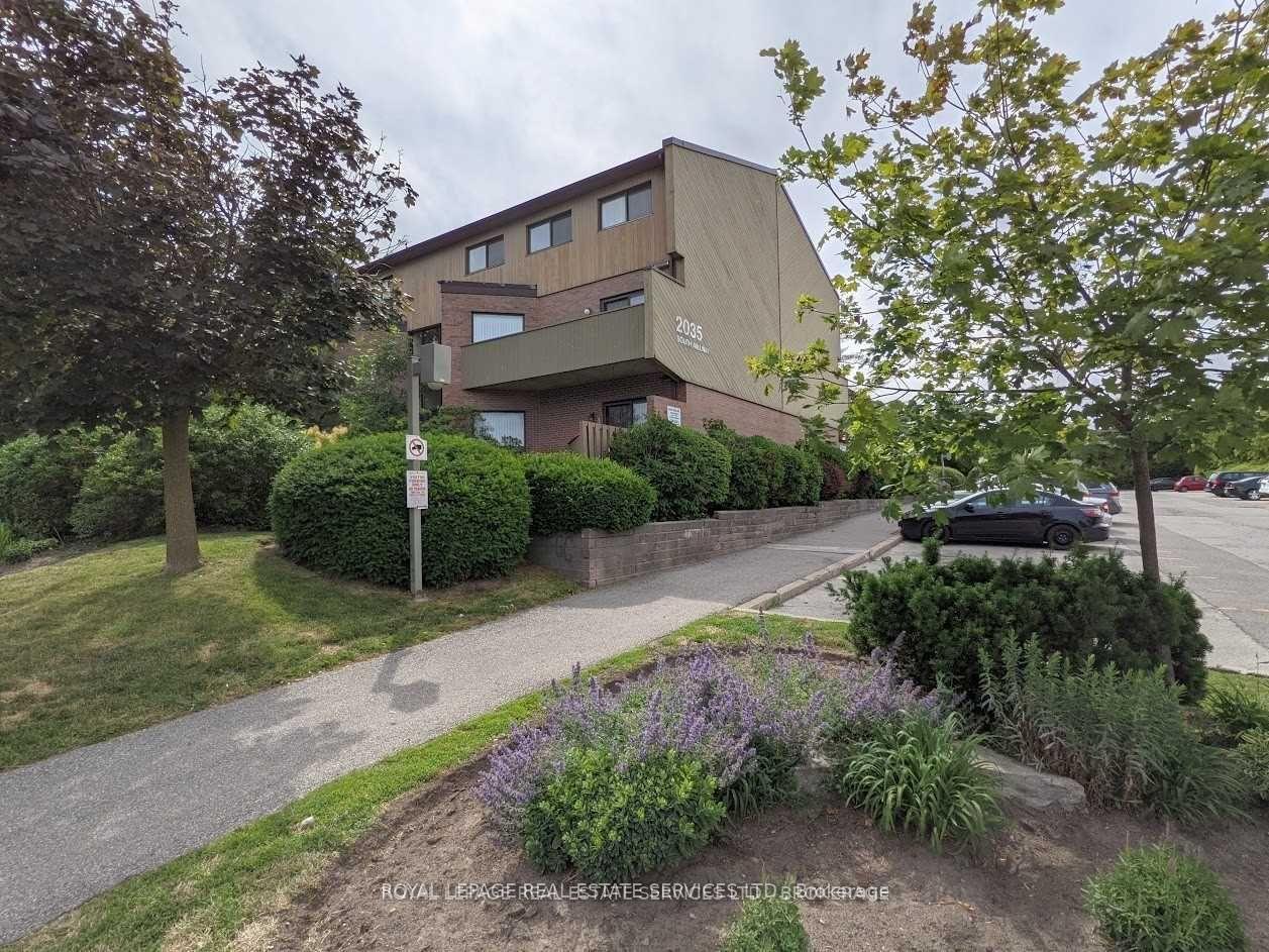 2035-south-millway-drive-mississauga-ontario-w13554008