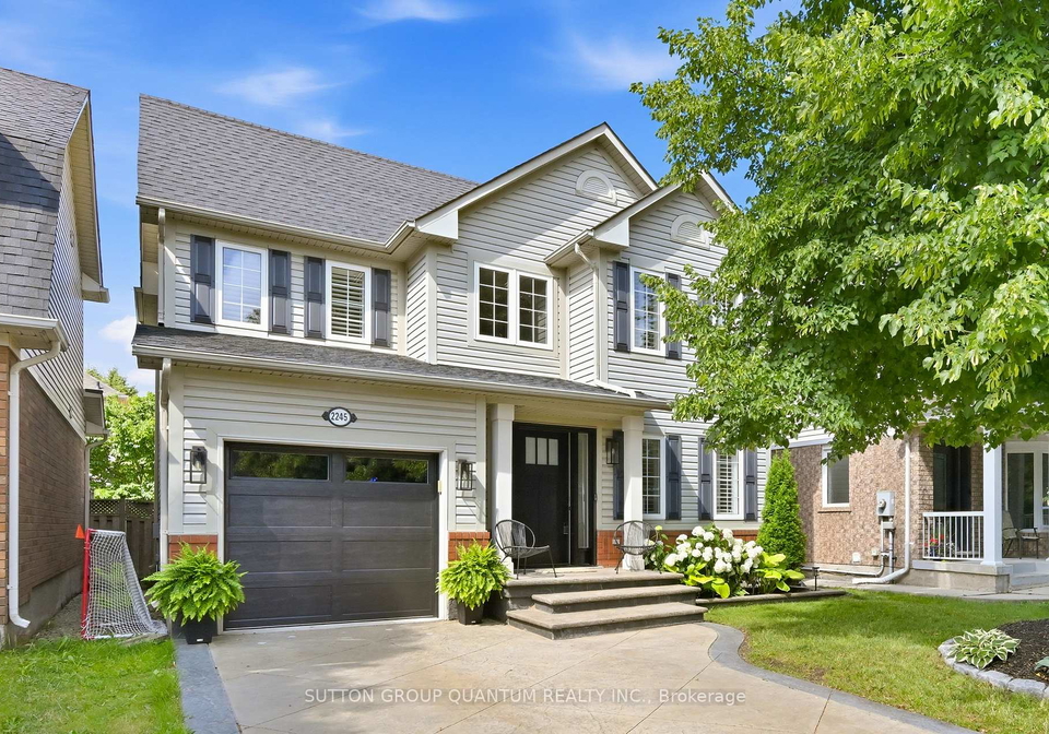 2245-kenneth-crescent-burlington-ontario-w13554134