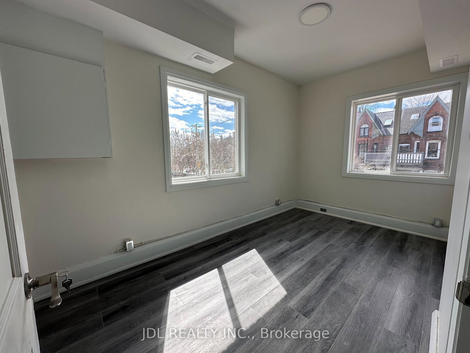 sorauren-avenue-toronto-toronto-ontario-w13554240