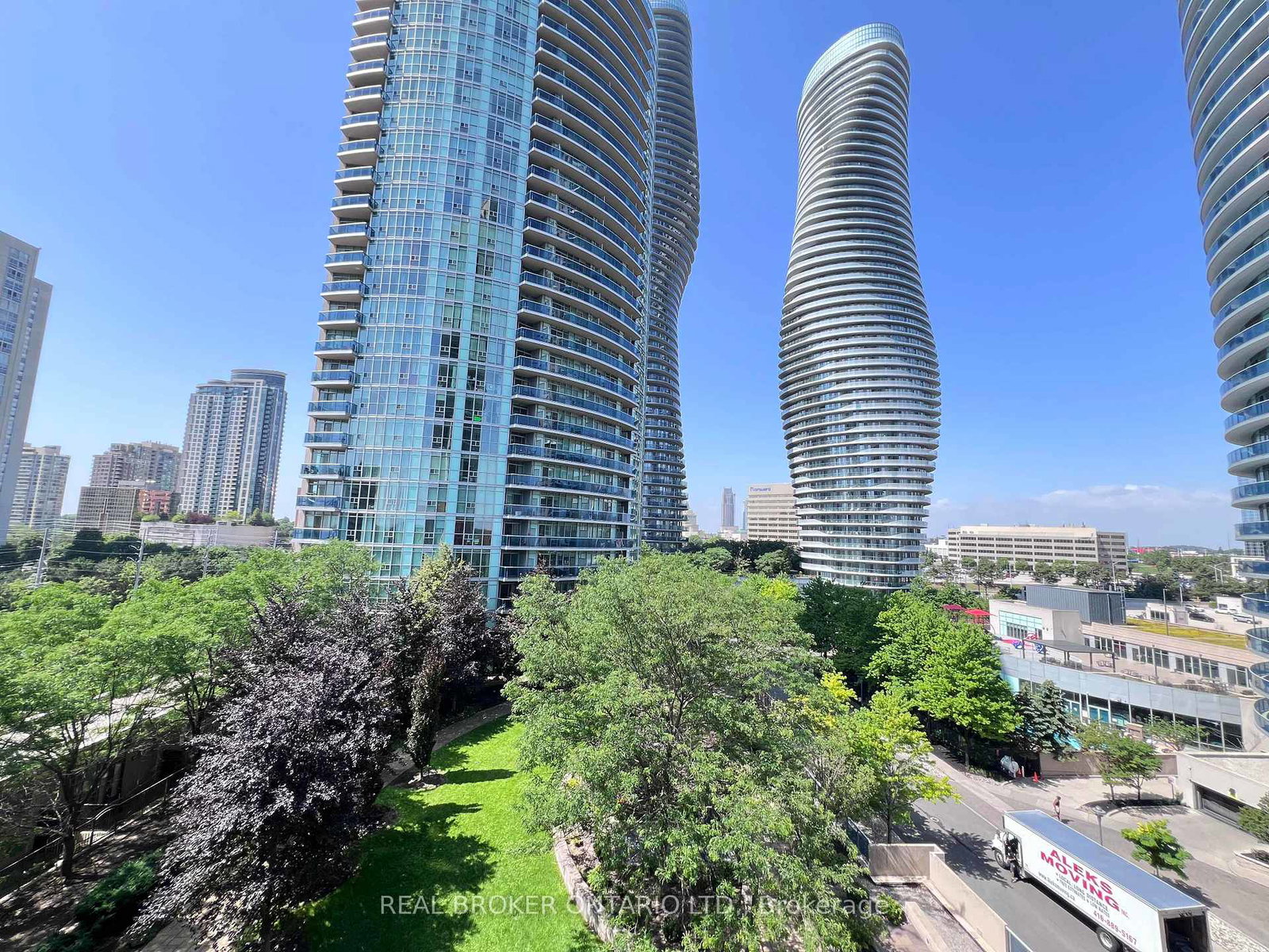 90-absolute-avenue-mississauga-ontario-w13554634