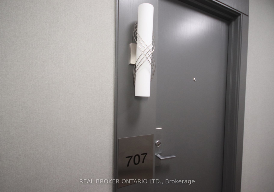 90-absolute-avenue-mississauga-ontario-w13554634