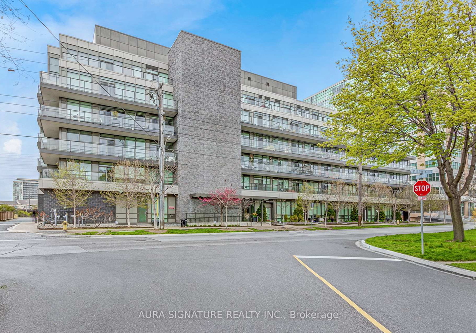 8-fieldway-road-toronto-etobicoke-ontario-w13554776