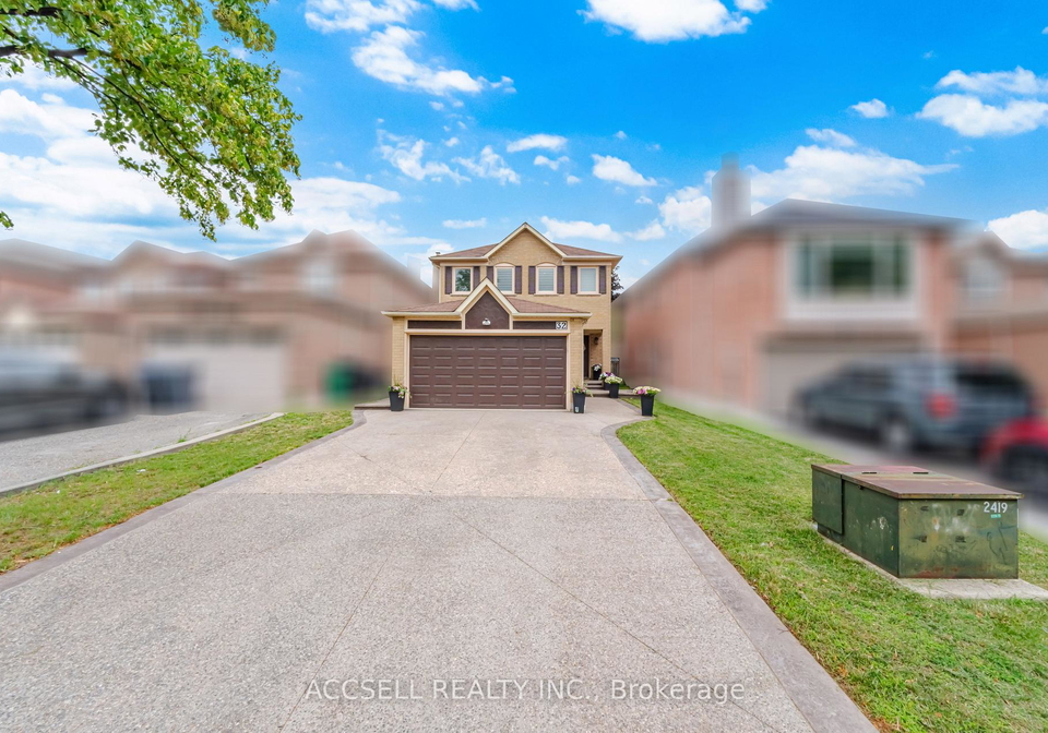 32-niles-court-brampton-ontario-w13554928