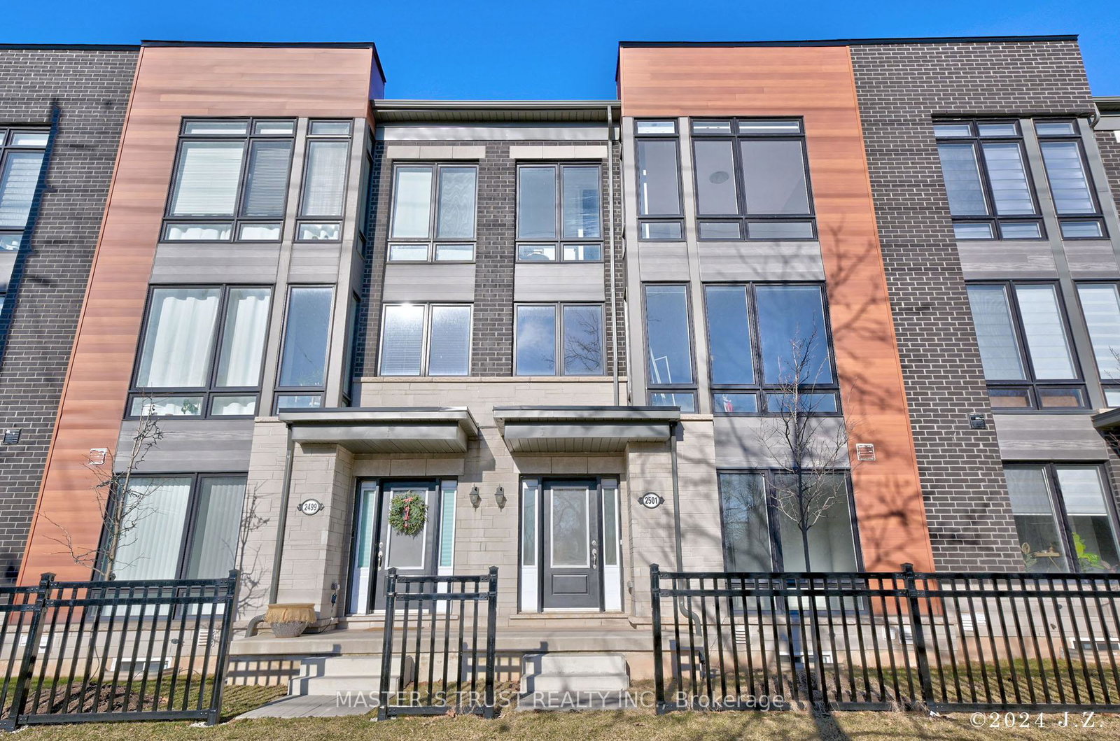 2501-littlefield-crescent-oakville-ontario-w13554988