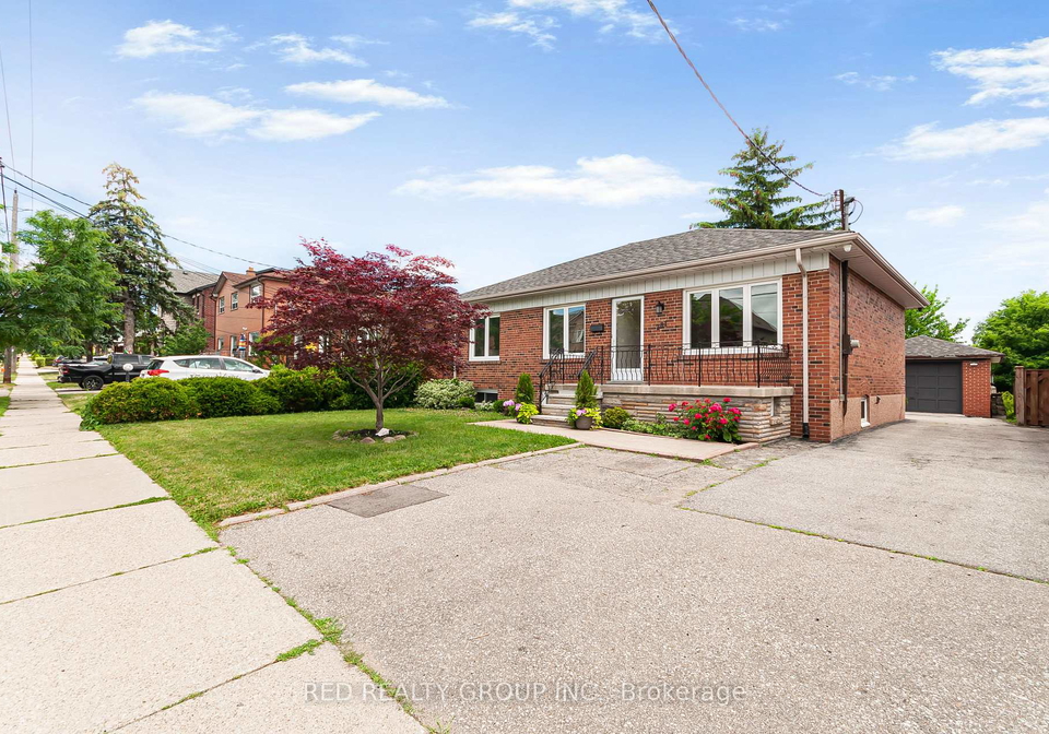 281-falstaff-avenue-toronto-north-york-ontario-w13555160
