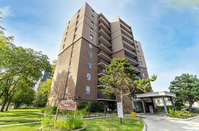 3065-queen-frederica-drive-mississauga-ontario-w13555200