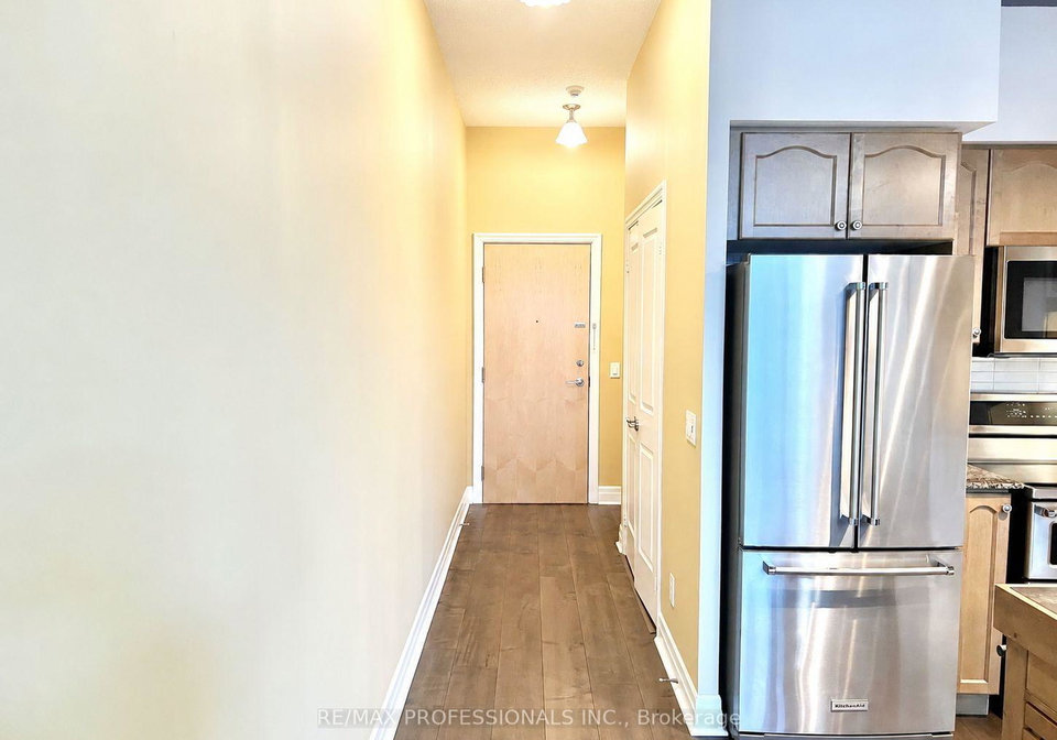 58-marine-parade-drive-toronto-etobicoke-ontario-w13555332
