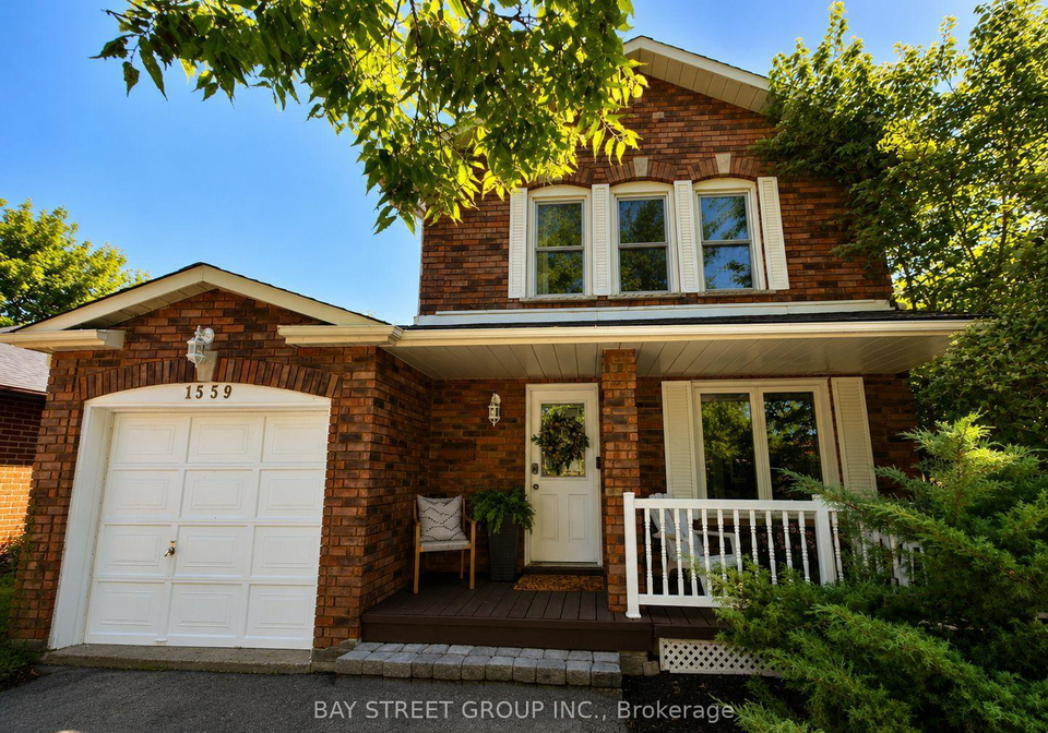 1559-parish-lane-oakville-ontario-w13555490