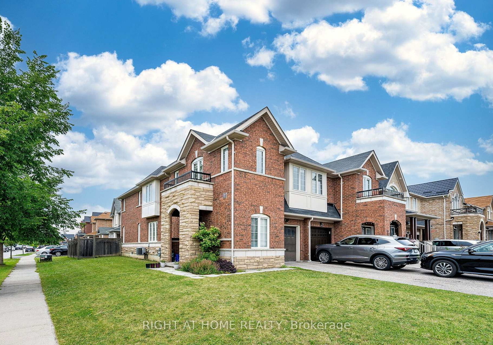 33-drexel-road-brampton-ontario-w13555662