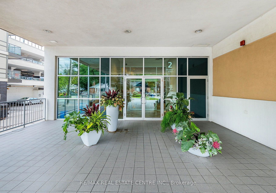 2-fieldway-road-toronto-etobicoke-ontario-w13555704