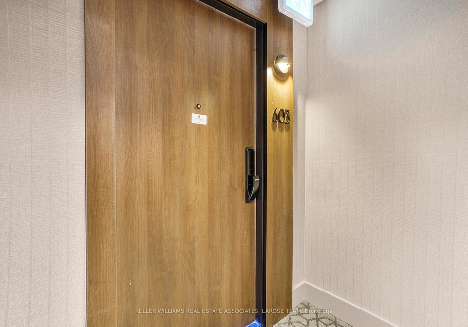 21-park-street-e-mississauga-ontario-w13555898