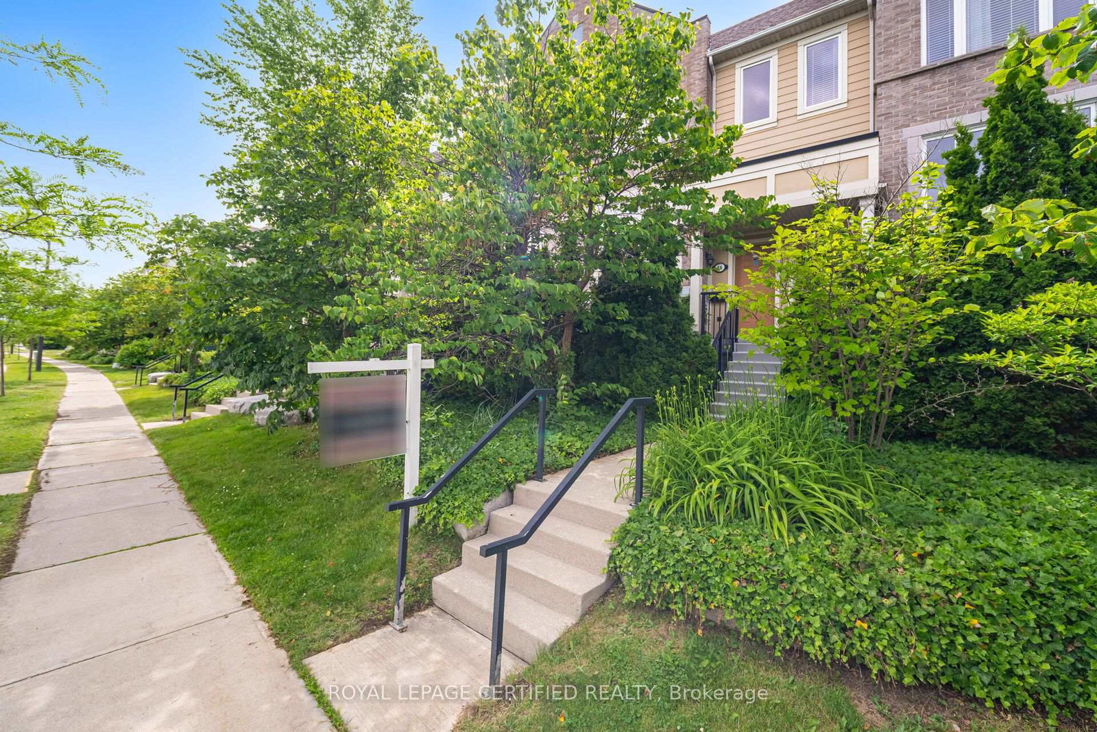 4861-half-moon-grove-mississauga-ontario-w13556010