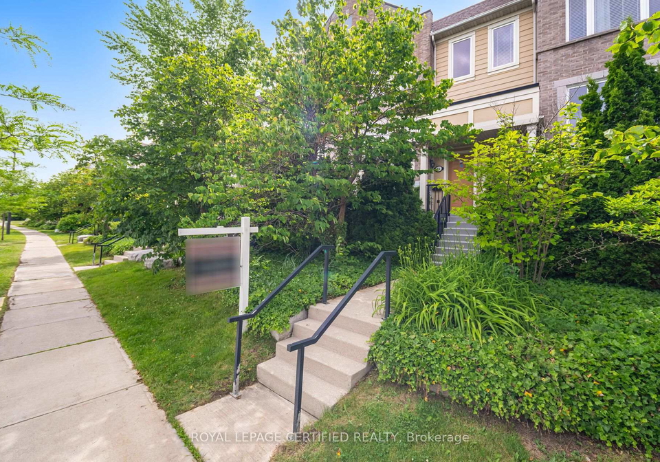 4861-half-moon-grove-mississauga-ontario-w13556010