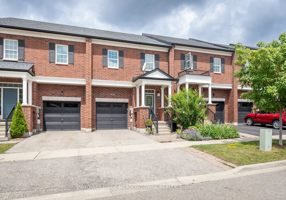 792-banks-crescent-milton-ontario-w13556116