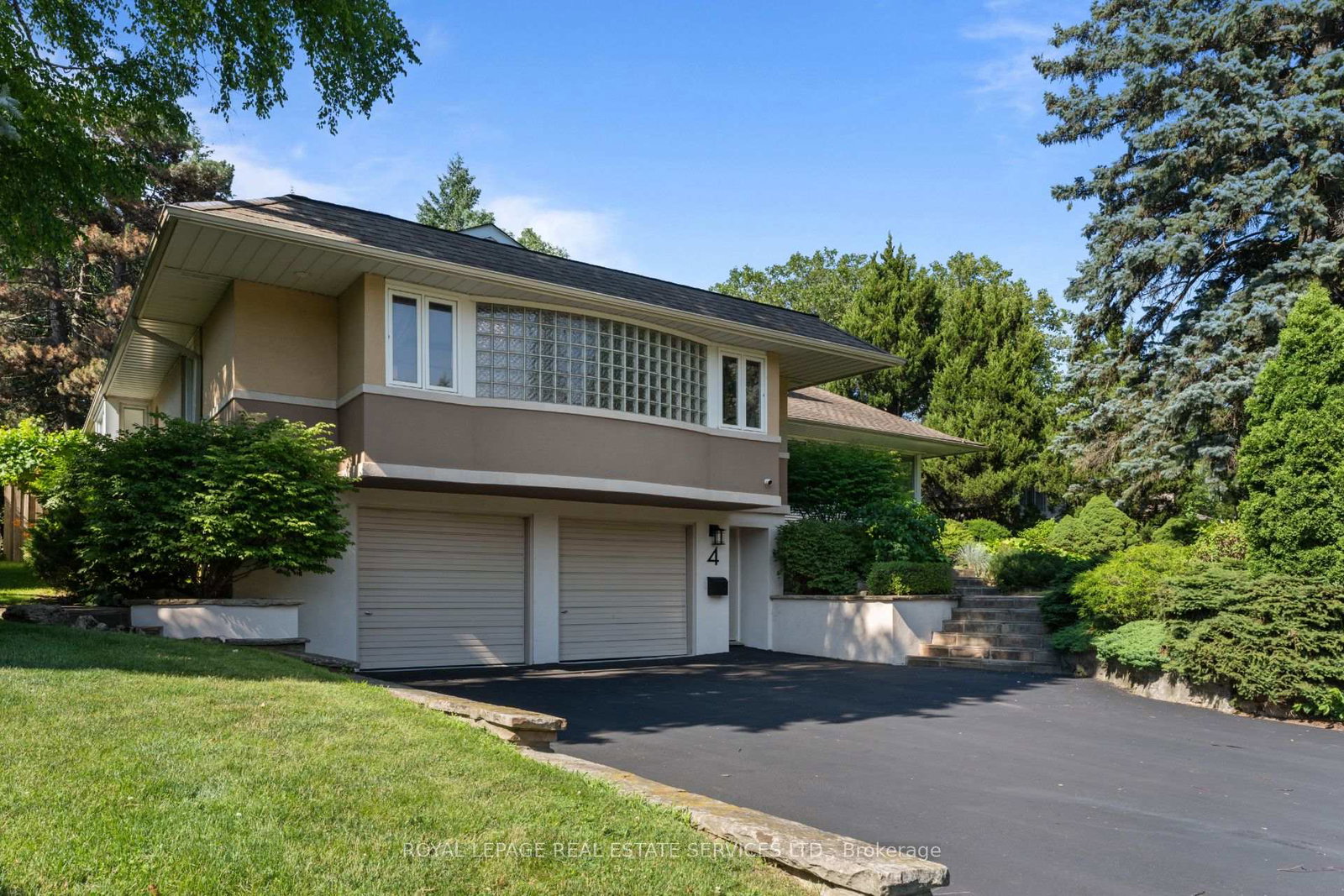4-prince-george-drive-toronto-etobicoke-ontario-w13556180