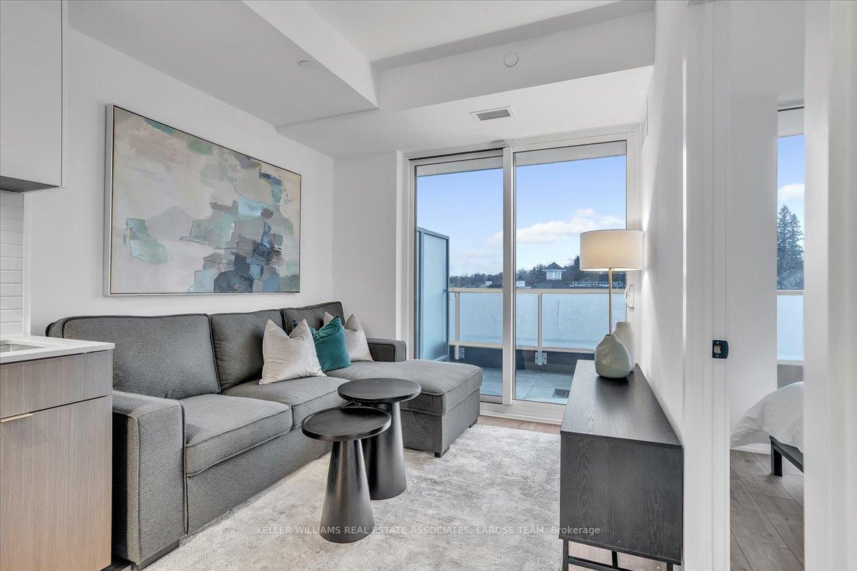 215-lakeshore-road-w-mississauga-ontario-w13556316