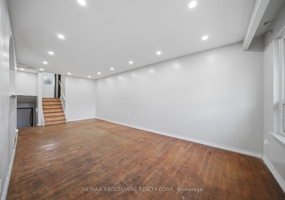 34-seaborn-road-brampton-ontario-w13556364