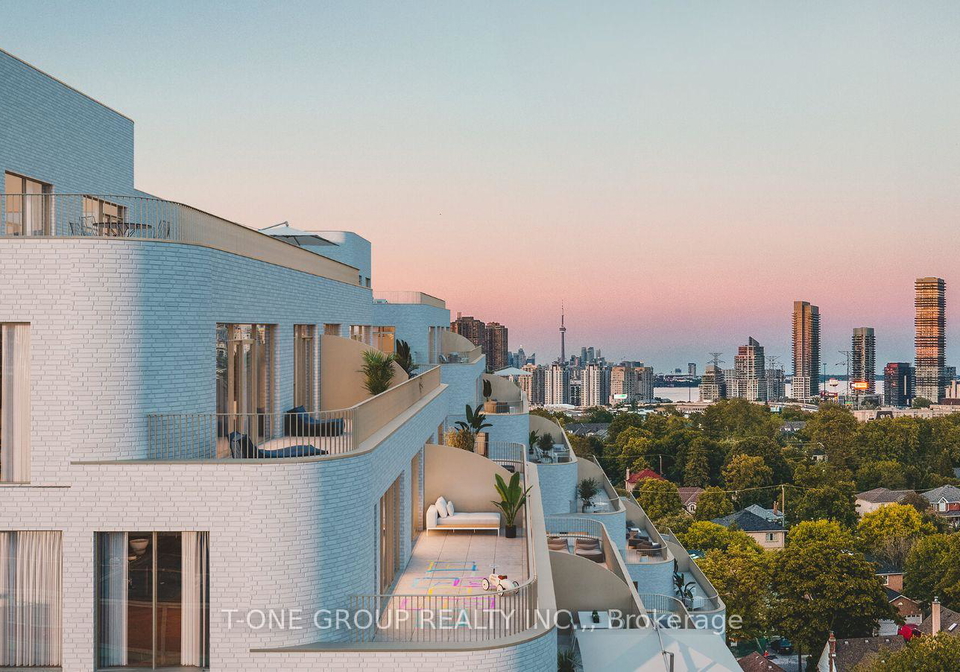 689-the-queensway-toronto-etobicoke-ontario-w13556434
