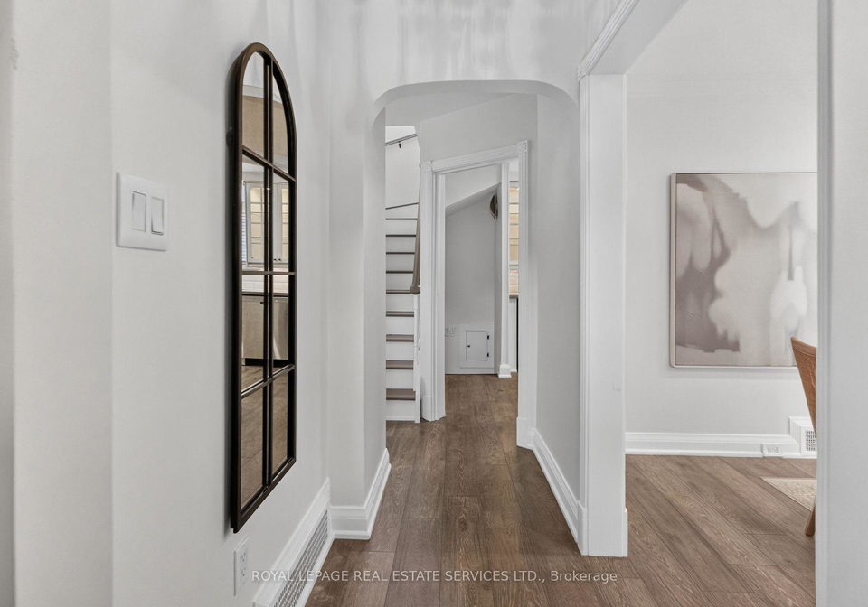 2-glenroy-avenue-toronto-etobicoke-ontario-w13556480