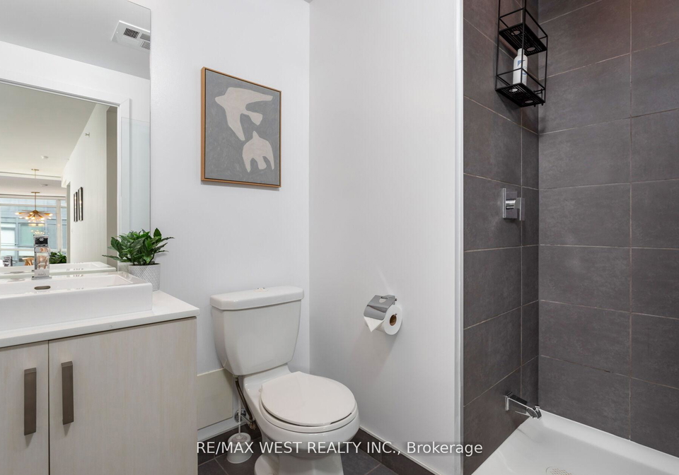 36-howard-park-avenue-toronto-toronto-ontario-w13556596