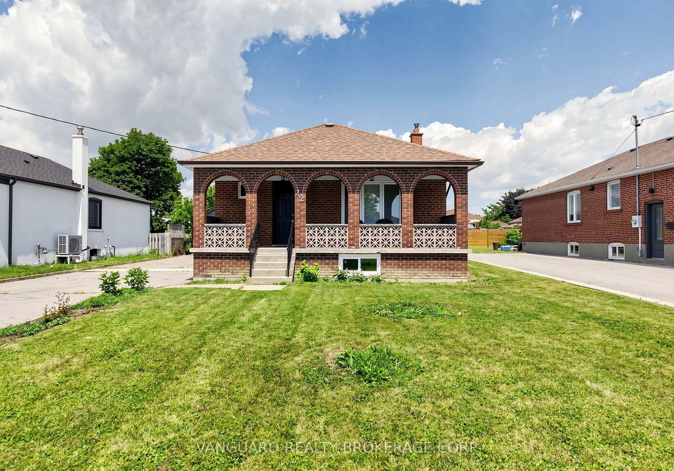 22-nash-drive-toronto-york-ontario-w13556640