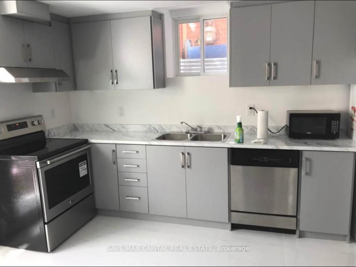 28-culture-crescent-brampton-ontario-w13556726